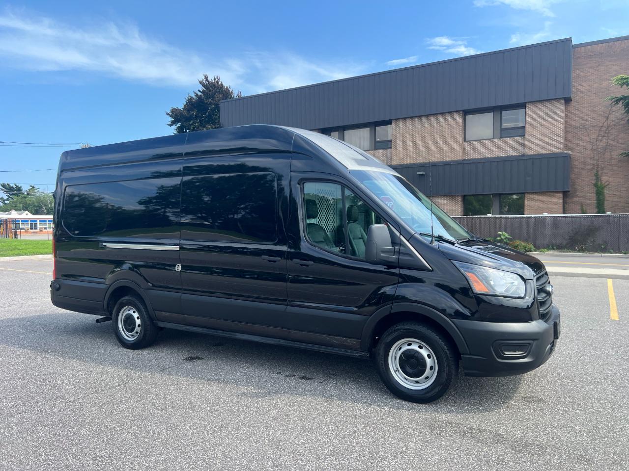 Ford Transit 250 Van High Roof w/Sliding Pass. 148-in. WB EL 2020