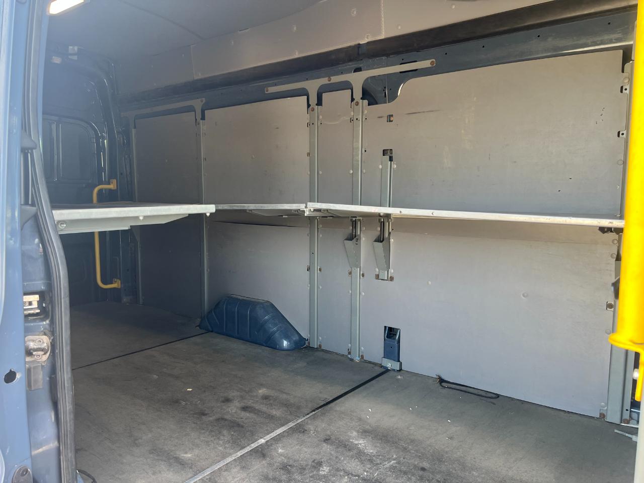 Ford Transit 250 Van High Roof w/Sliding Pass. 148-in. WB EL 2022