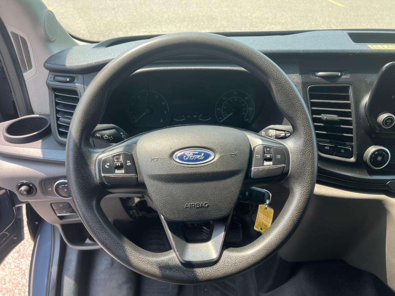 Ford Transit 250 Van High Roof w/Sliding Pass. 148-in. WB EL 2021
