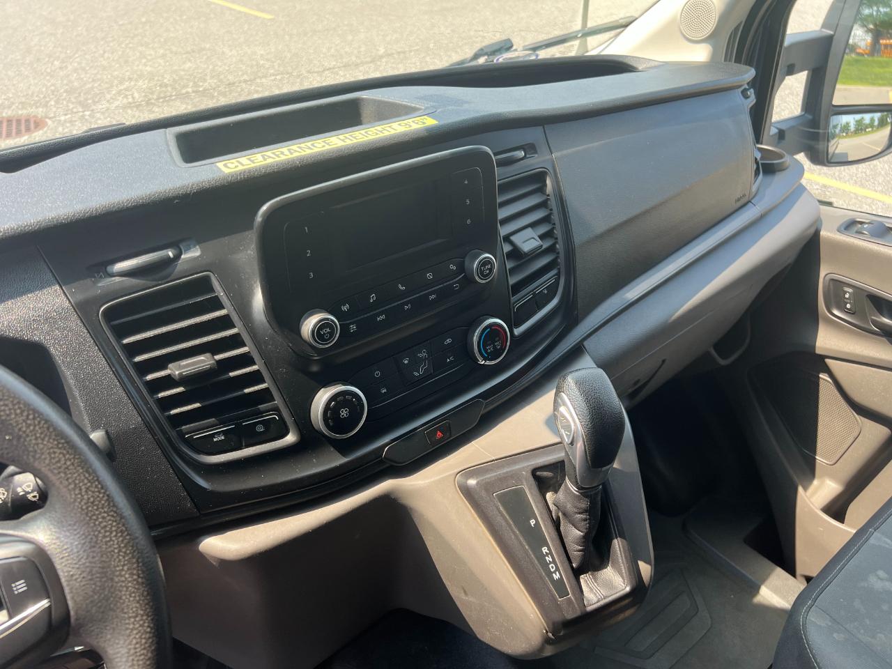 Ford Transit 250 Van High Roof w/Sliding Pass. 148-in. WB EL 2021