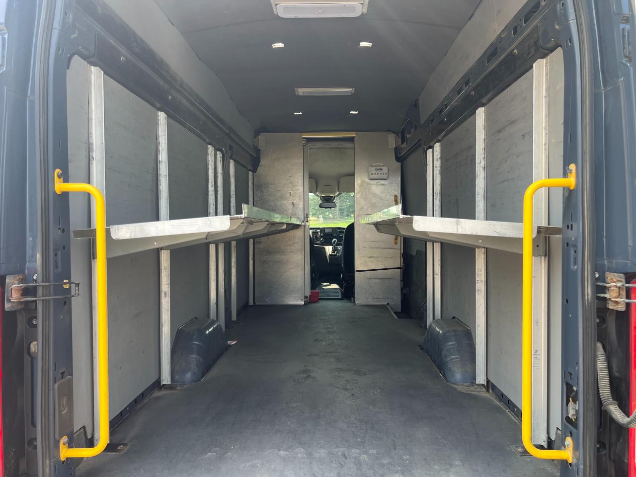 Ford Transit 250 Van High Roof w/Sliding Pass. 148-in. WB EL 2021