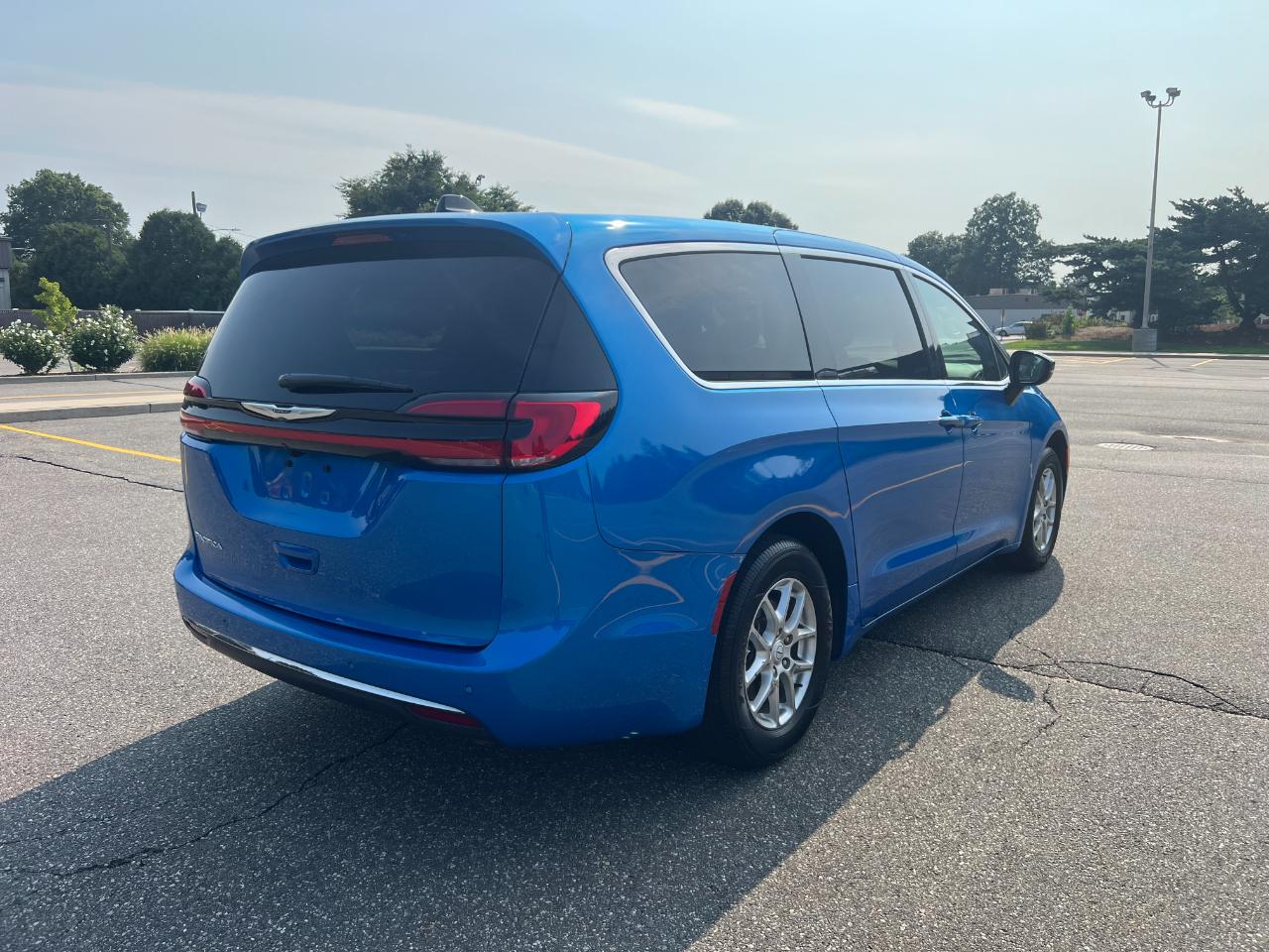 Chrysler Pacifica Select 2026