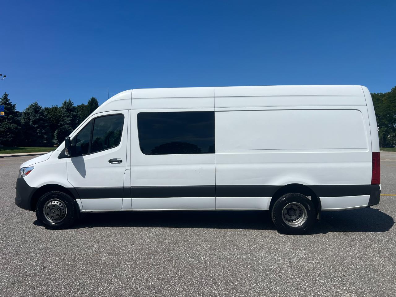 Mercedes-Benz Sprinter 3500 XD 170-in. WB 2023