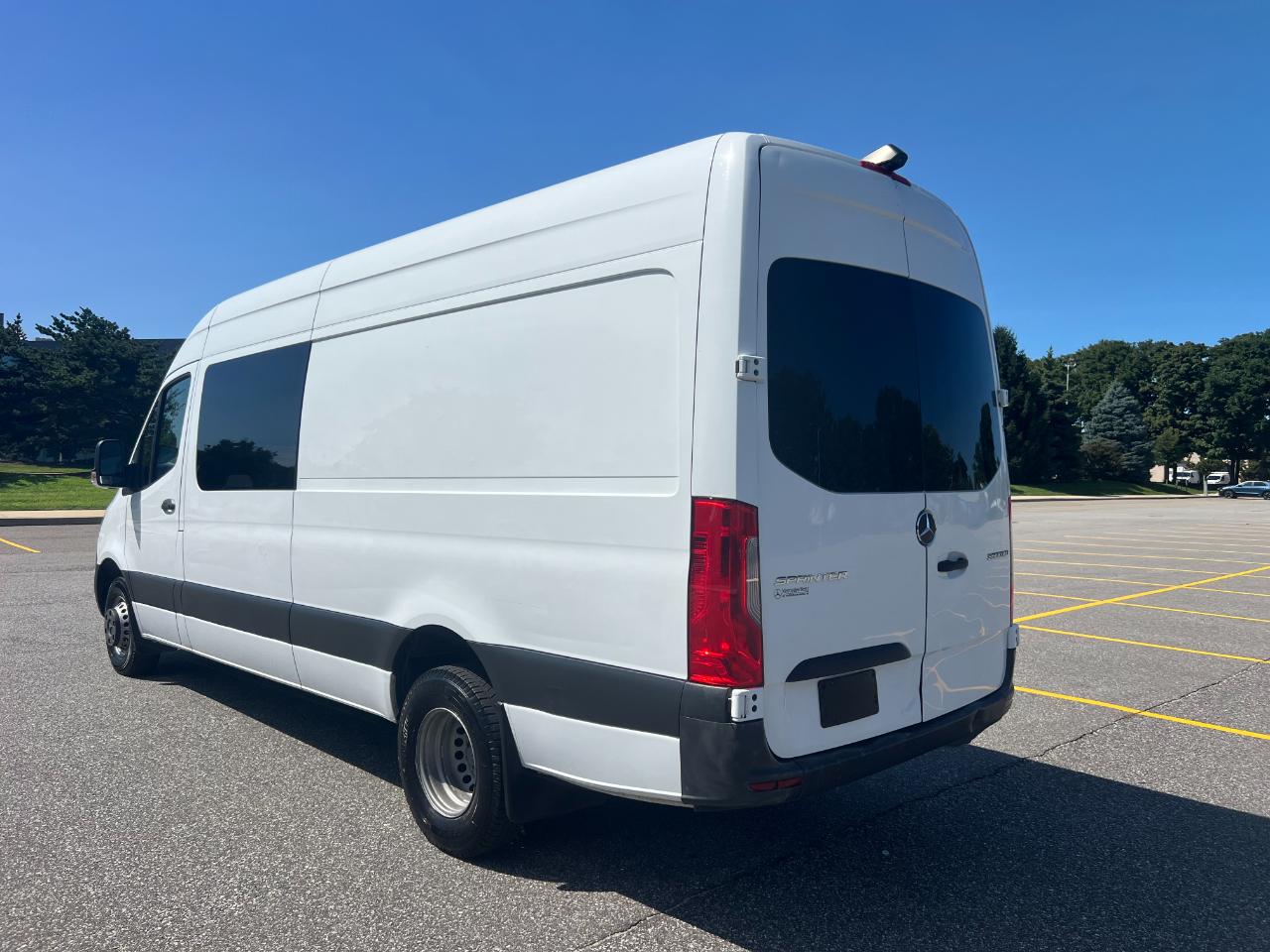 Mercedes-Benz Sprinter 3500 XD 170-in. WB 2023