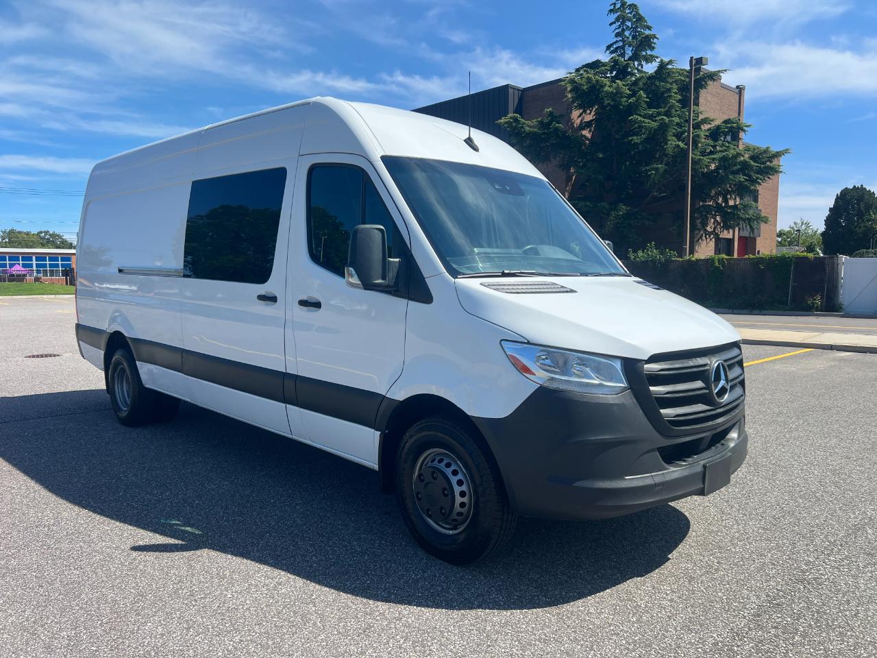 Mercedes-Benz Sprinter 3500 XD 170-in. WB 2023