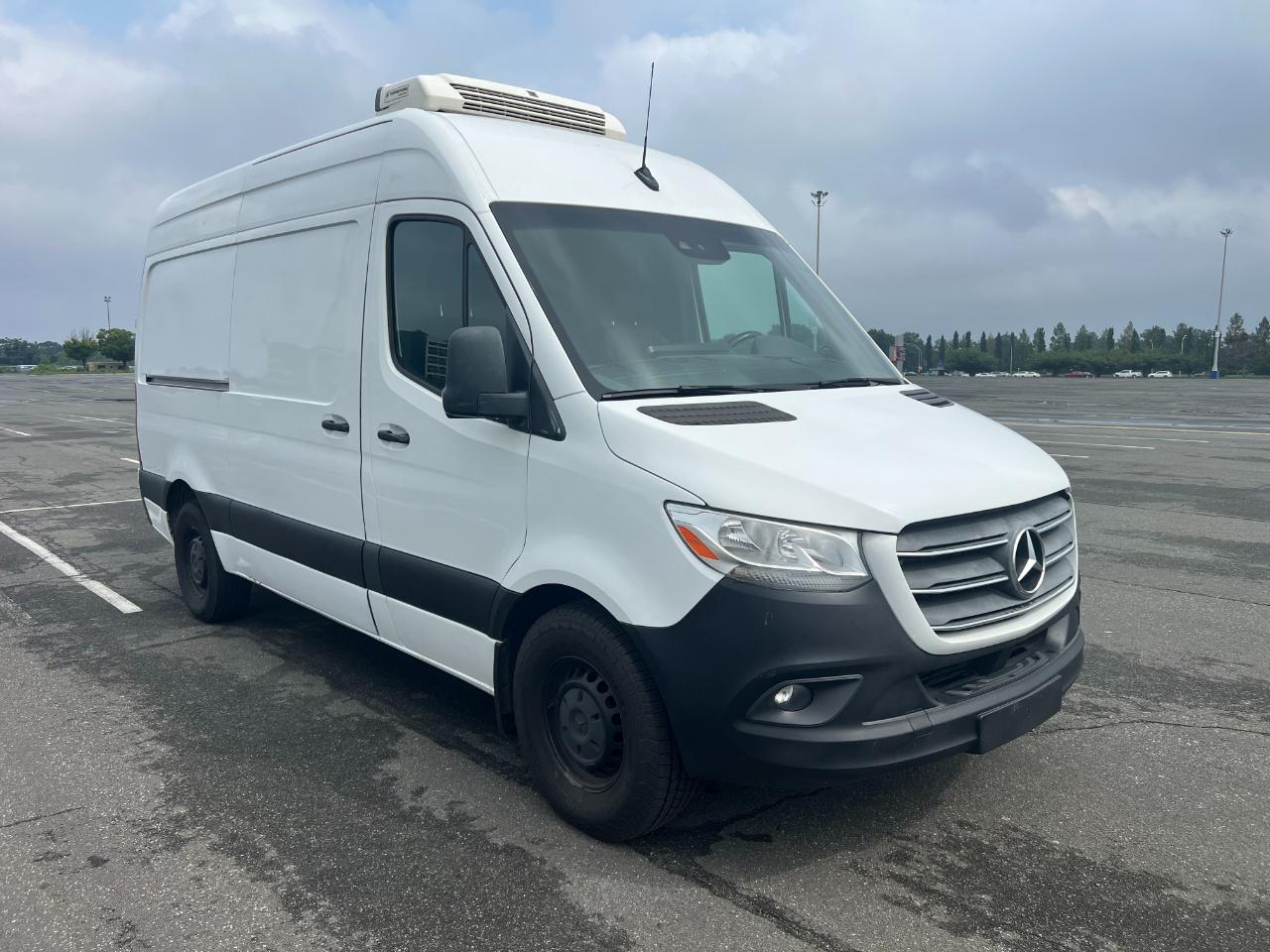 Mercedes-Benz Sprinter 2500 144-in. WB 2022