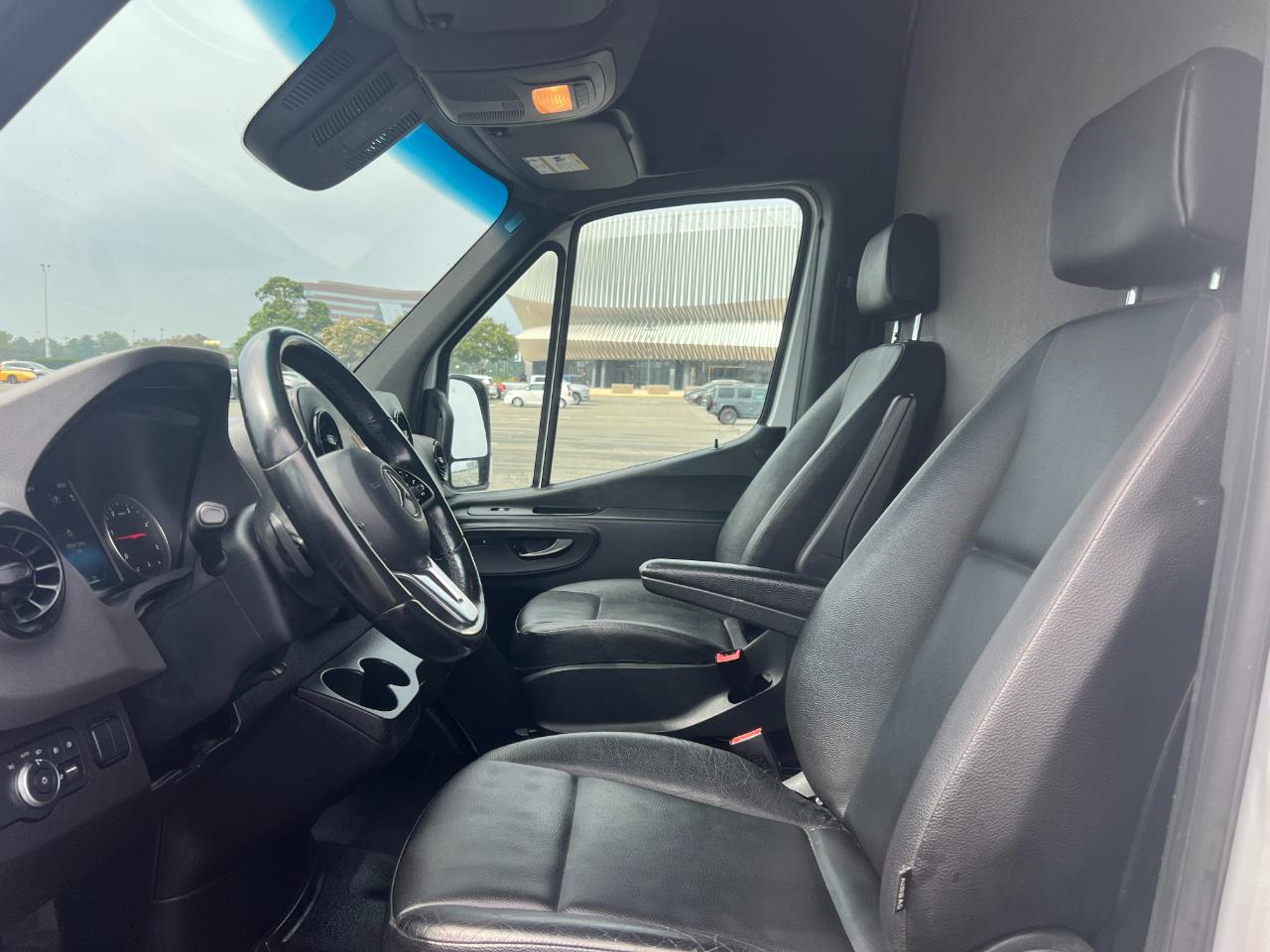 Mercedes-Benz Sprinter 2500 144-in. WB 2022