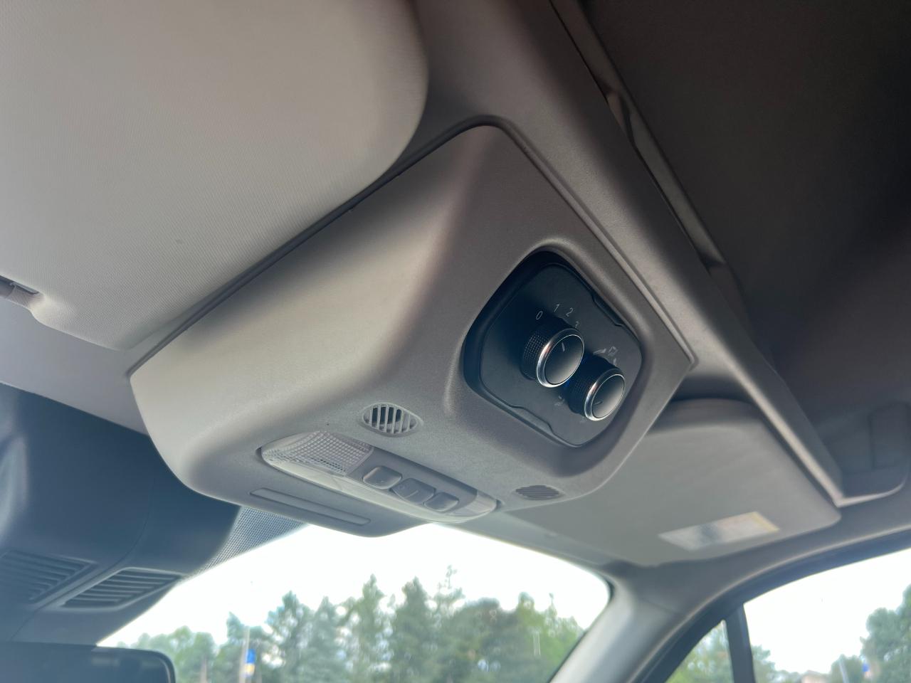 Ford Transit 350 Wagon HD High Roof XLT Sliding Pass. 148 WB EL 2020
