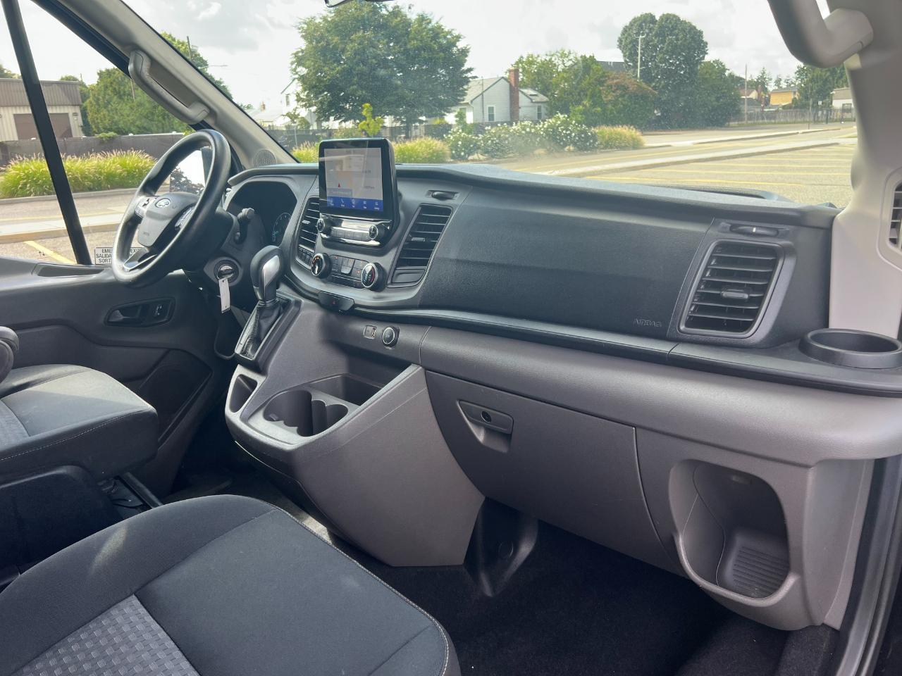 Ford Transit 350 Wagon HD High Roof XLT Sliding Pass. 148 WB EL 2020