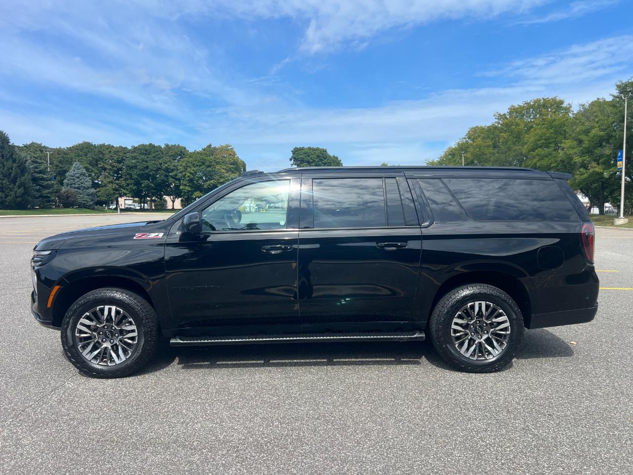 Chevrolet Suburban Z71 2025