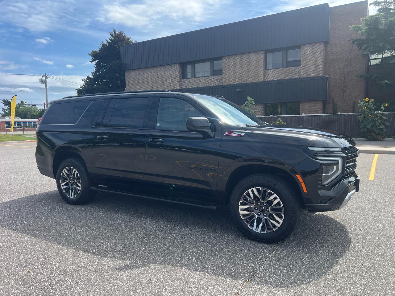 Chevrolet Suburban Z71 2025