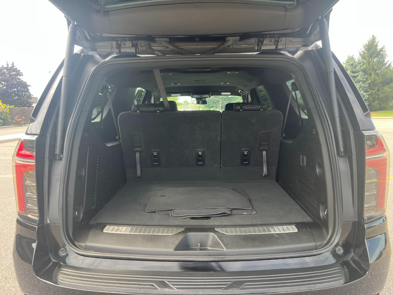 Chevrolet Suburban Z71 2025