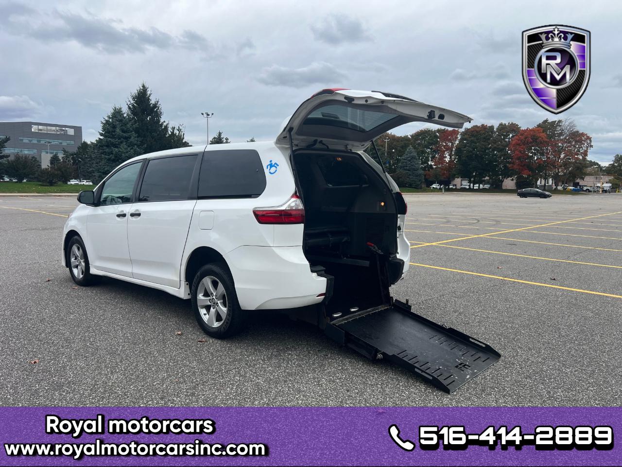 2020 Toyota Sienna L
