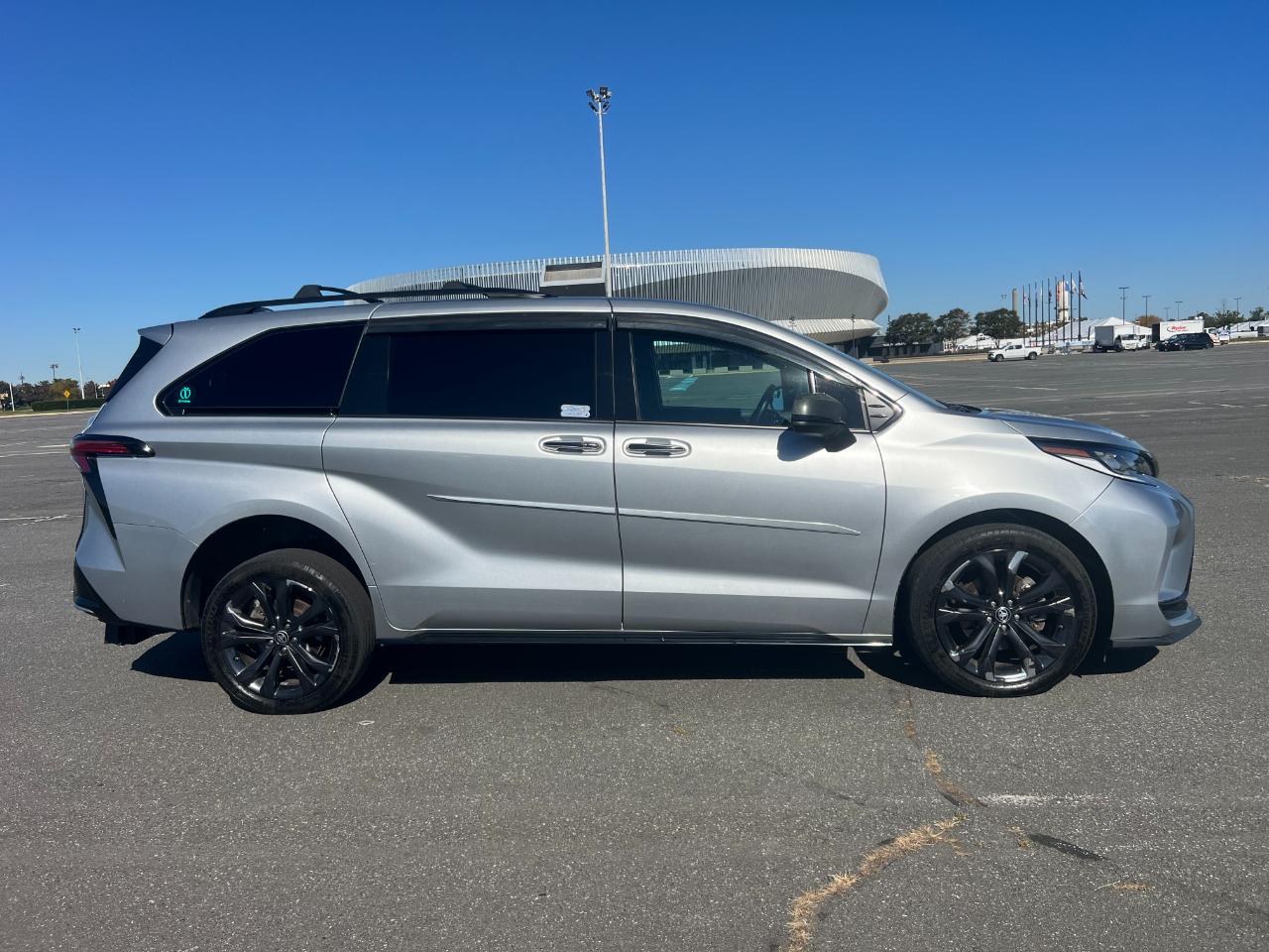 Toyota Sienna XSE 7-Passenger 2025