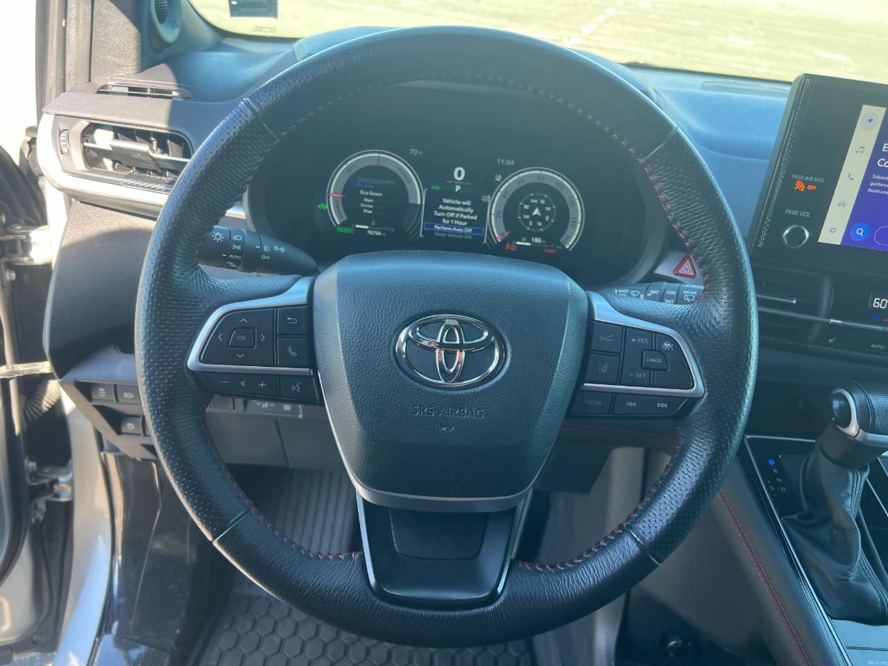 Toyota Sienna XSE 7-Passenger 2025