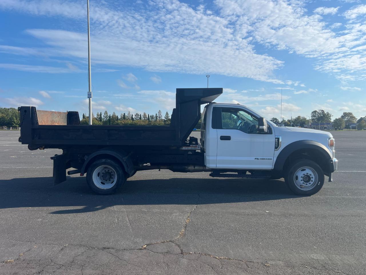 Ford F-550 Regular Cab DRW 4WD 2021