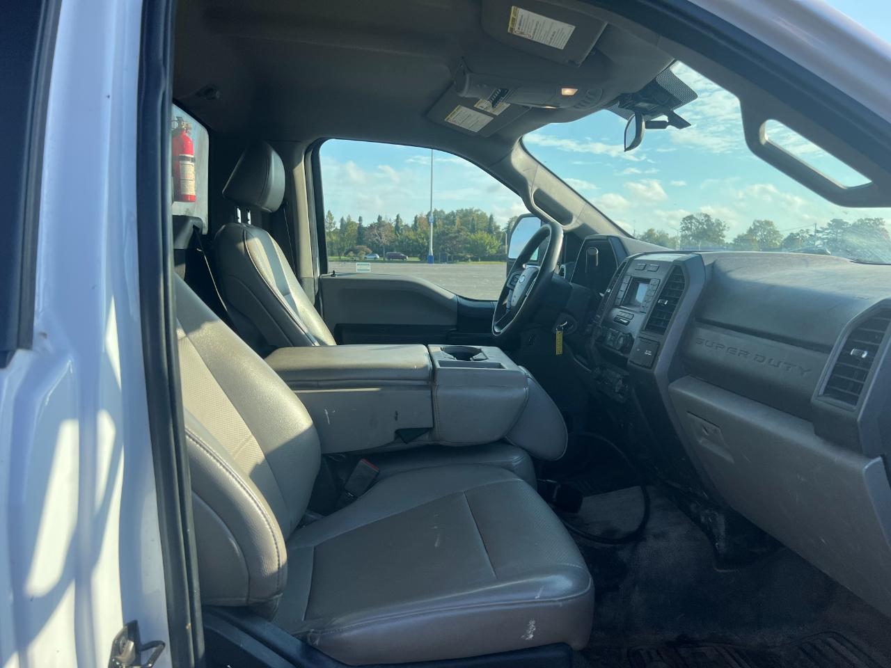 Ford F-550 Regular Cab DRW 4WD 2021