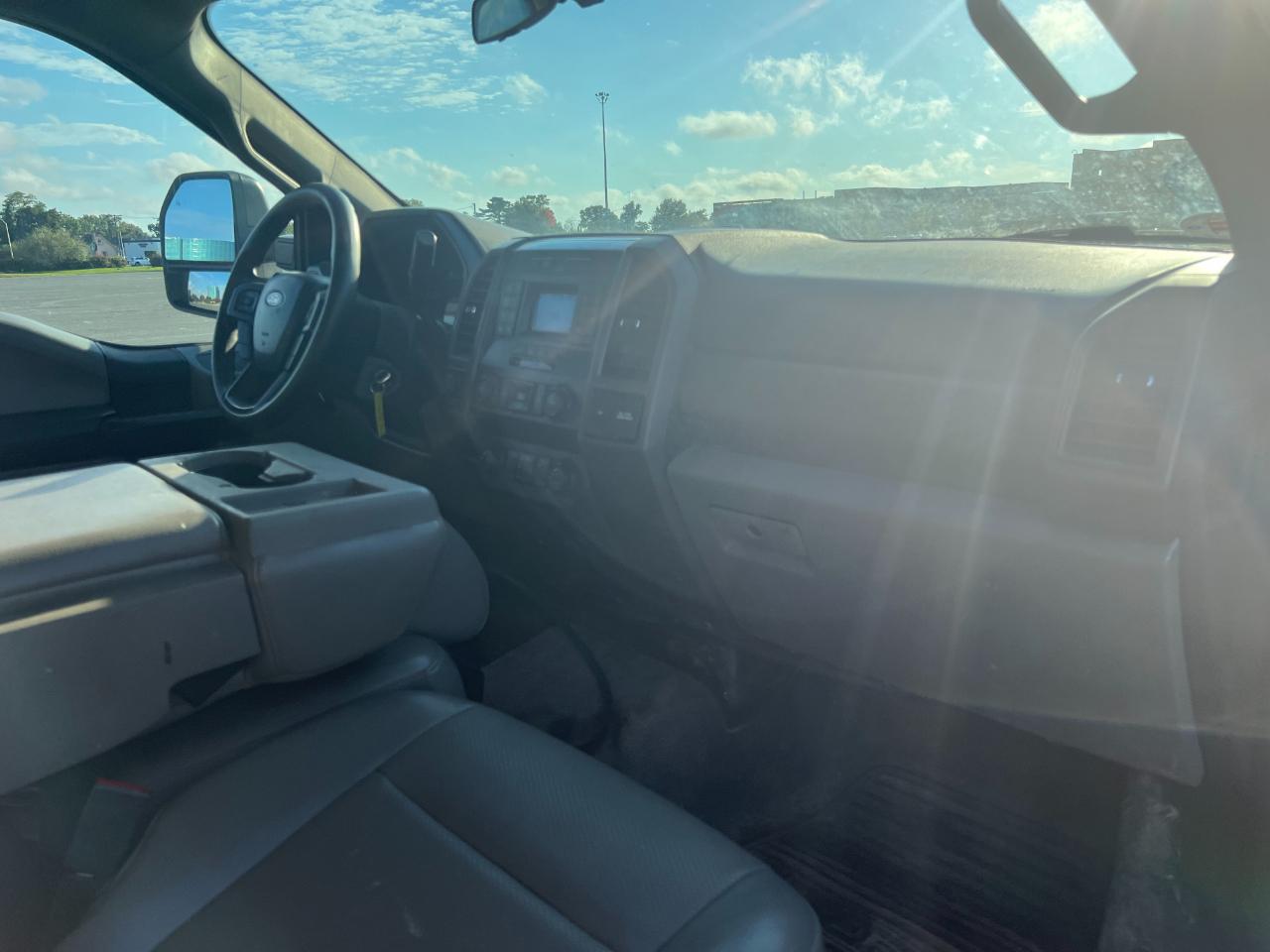 Ford F-550 Regular Cab DRW 4WD 2021