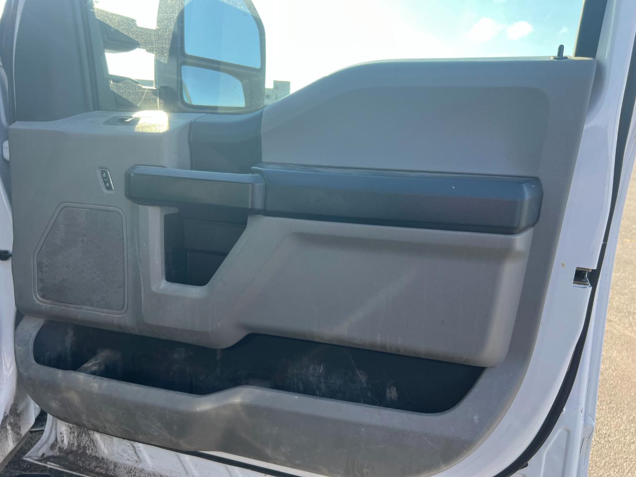 Ford F-550 Regular Cab DRW 4WD 2021