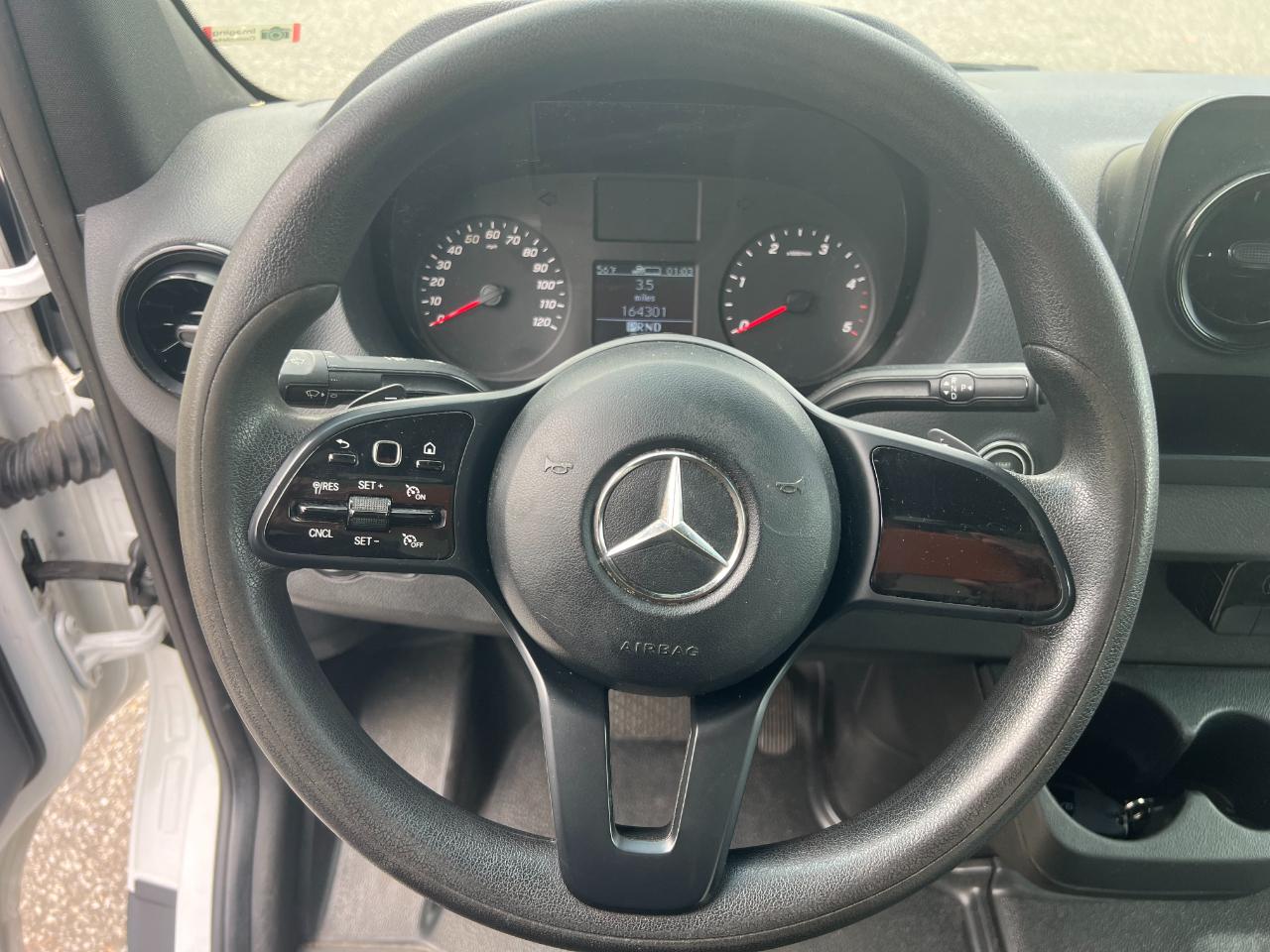 Mercedes-Benz Sprinter 2500 2021