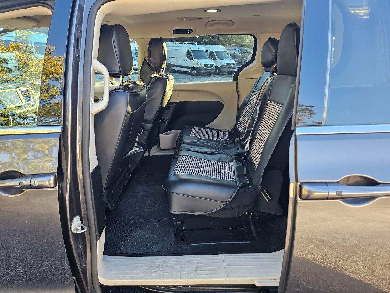 Chrysler Voyager LX 2021