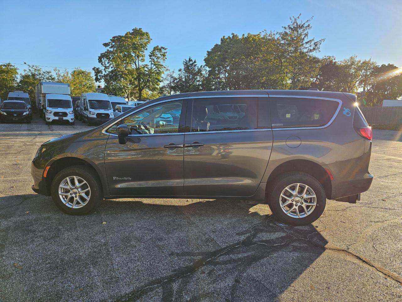 Chrysler Voyager LX 2021