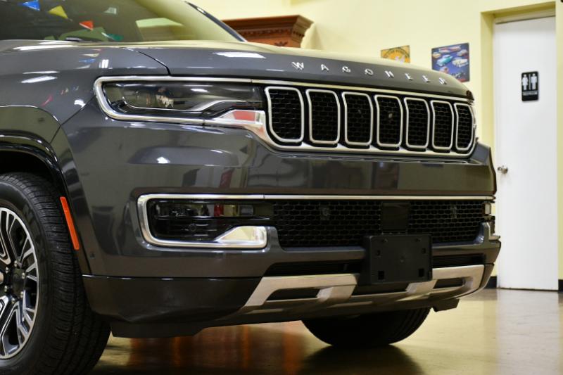 Jeep Wagoneer Series III 4WD 2022 Jeep Wagoneer Series III 4WD 2022