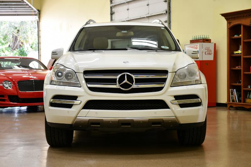 Mercedes-Benz GL-Class GL450 4MATIC 2012 Mercedes-Benz GL-Class GL450 4MATIC 2012