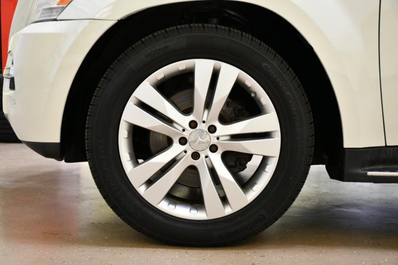 Mercedes-Benz GL-Class GL450 4MATIC 2012 Mercedes-Benz GL-Class GL450 4MATIC 2012