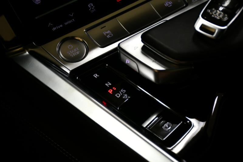 Audi E-Tron Prestige quattro 2019