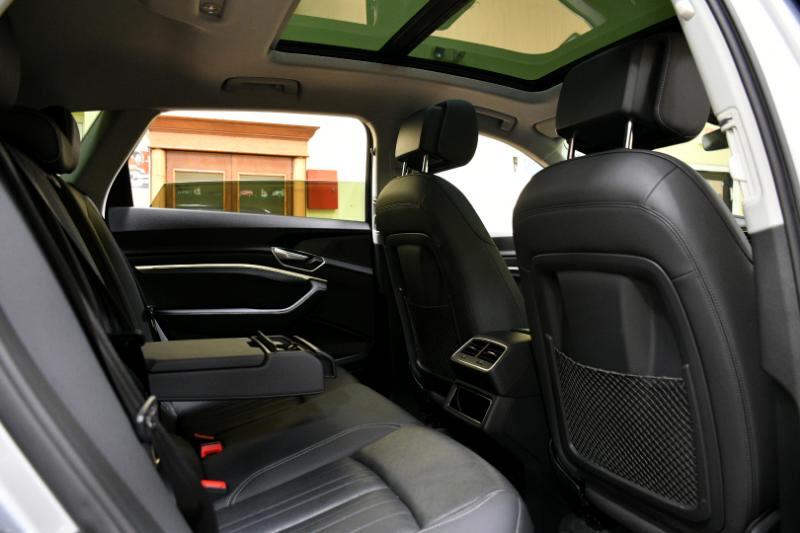 Audi E-Tron Prestige quattro 2019