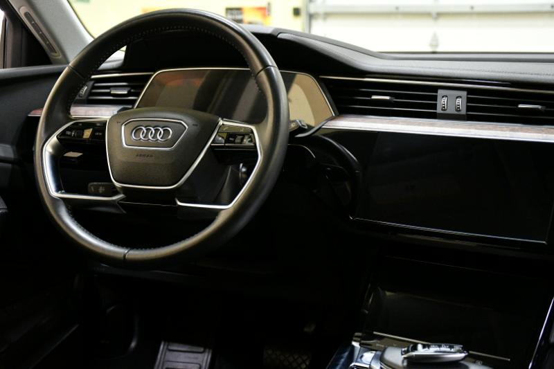 Audi E-Tron Prestige quattro 2019