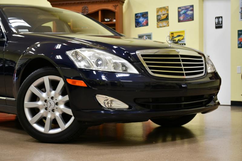 Mercedes-Benz S-Class S550 2007