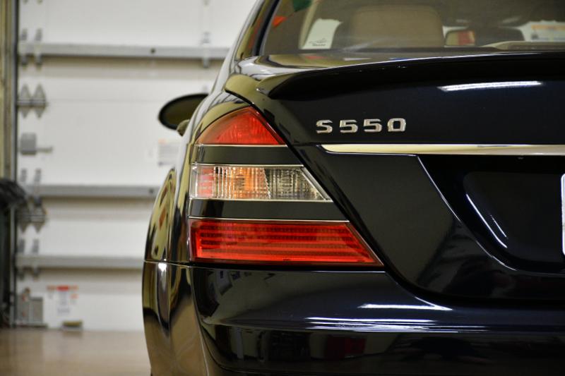 Mercedes-Benz S-Class S550 2007