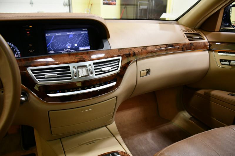 Mercedes-Benz S-Class S550 2007