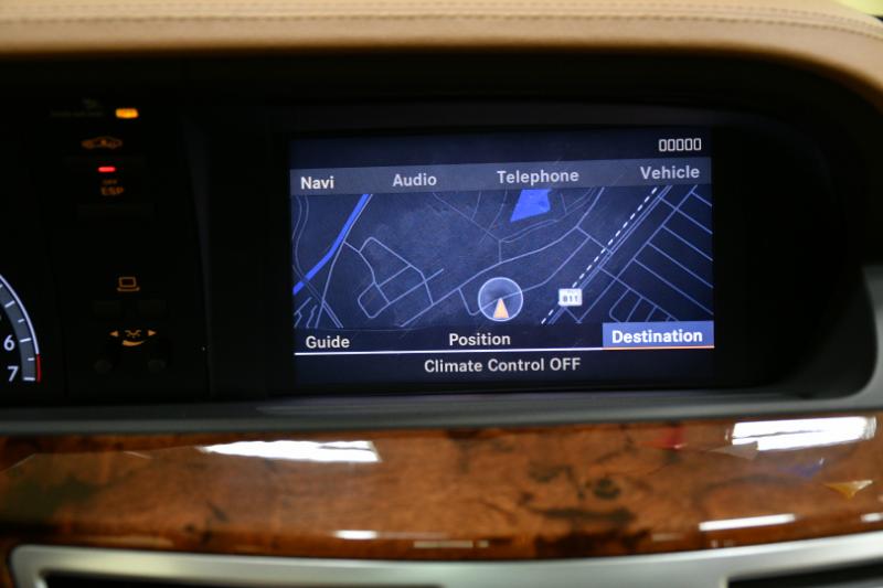 Mercedes-Benz S-Class S550 2007