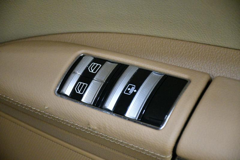 Mercedes-Benz S-Class S550 2007