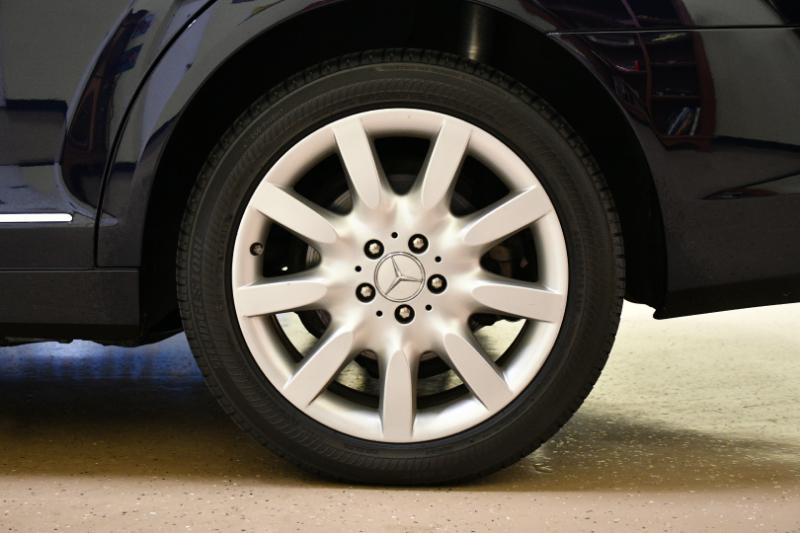 Mercedes-Benz S-Class S550 2007