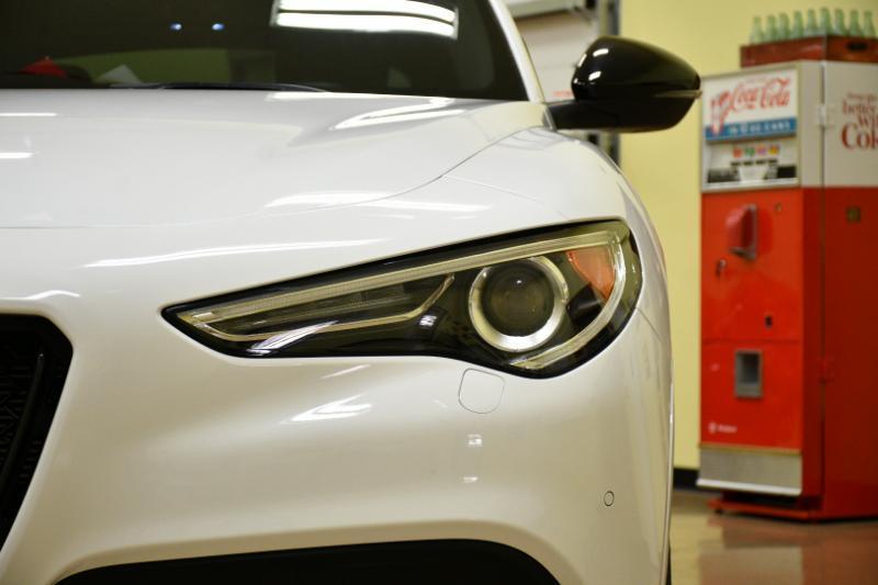 Alfa Romeo Stelvio Veloce AWD 2023