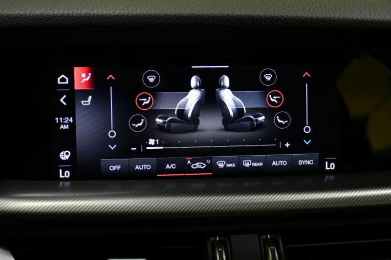 Alfa Romeo Stelvio Veloce AWD 2023