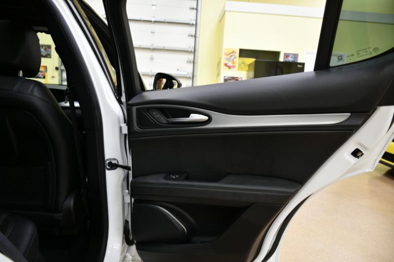 Alfa Romeo Stelvio Veloce AWD 2023