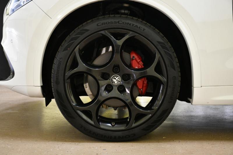 Alfa Romeo Stelvio Veloce AWD 2023