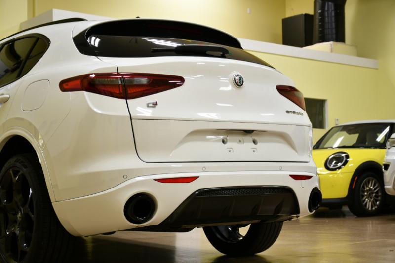 Alfa Romeo Stelvio Veloce AWD 2023