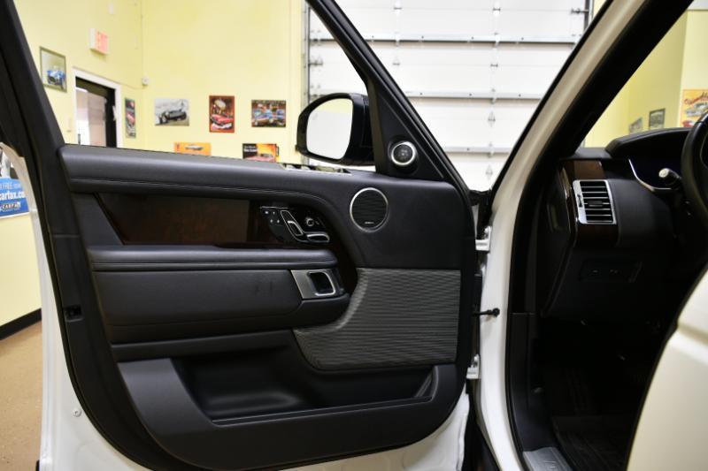 Land Rover Range Rover P360 Hybrid 2021