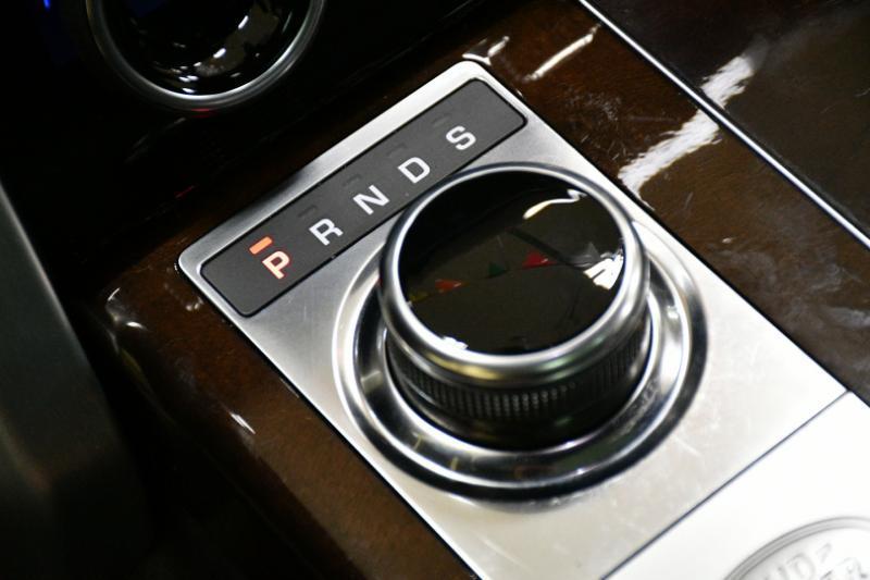 Land Rover Range Rover P360 Hybrid 2021