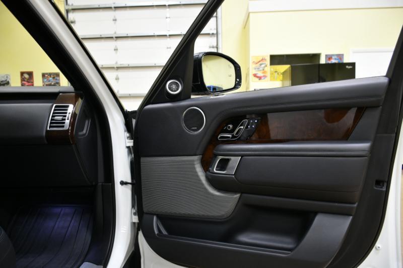 Land Rover Range Rover P360 Hybrid 2021