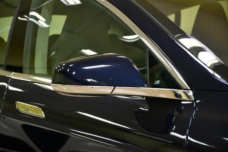 Tesla Model S 4dr Sdn RWD 85 kWh Battery 2014