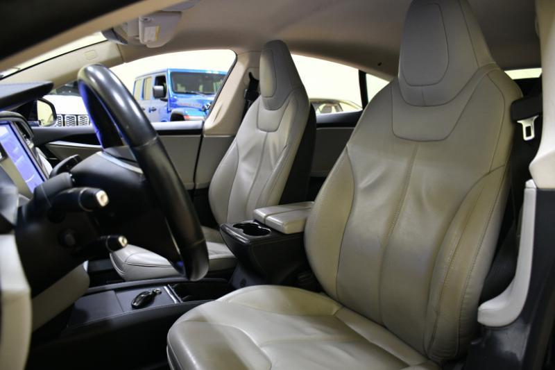 Tesla Model S 4dr Sdn RWD 85 kWh Battery 2014