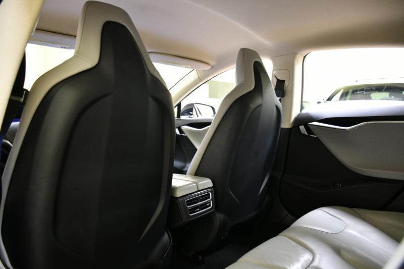 Tesla Model S 4dr Sdn RWD 85 kWh Battery 2014