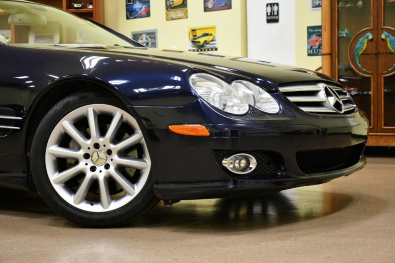 Mercedes-Benz SL-Class SL550 2008